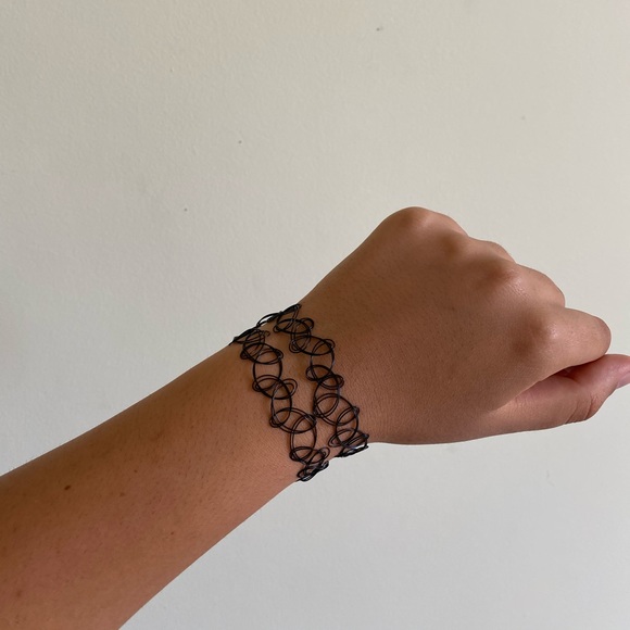 Brandy Melville chocker/bracelet - Picture 2 of 2